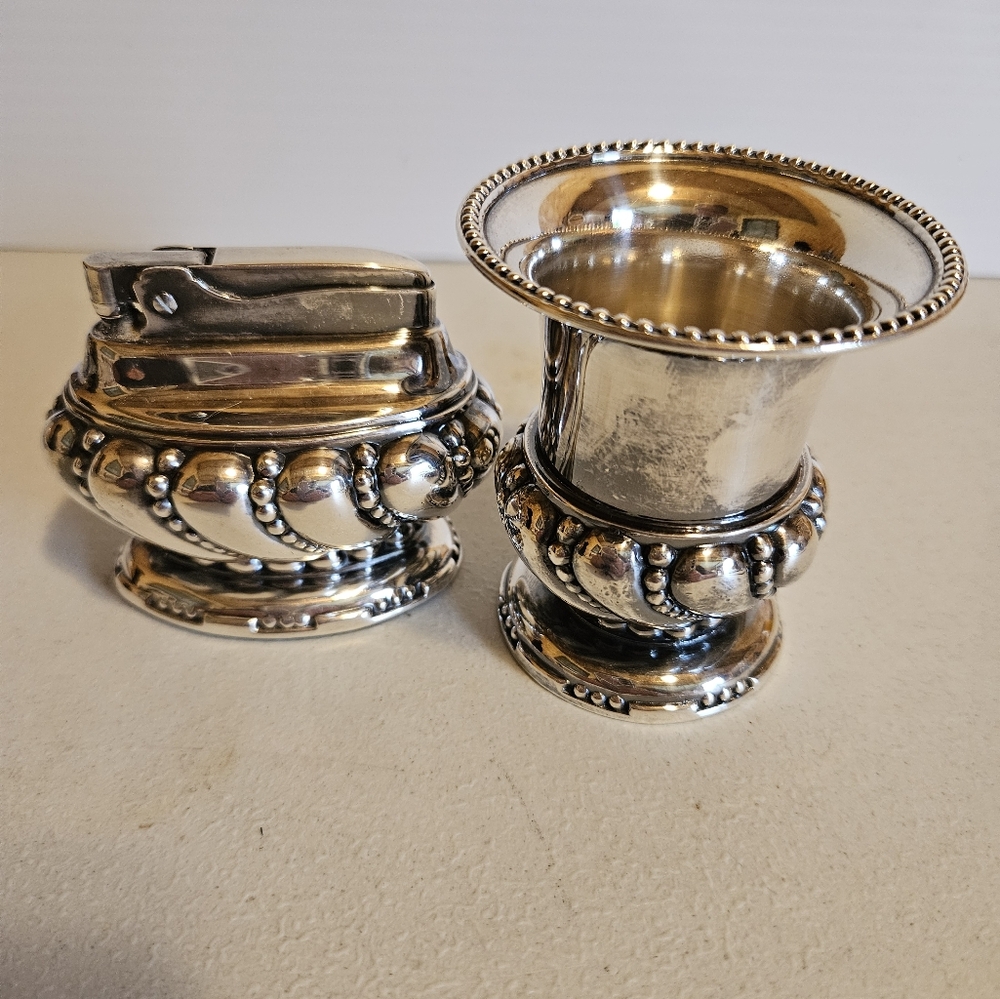 VINTAGE RONSON CROWN SILVER PLATED DUO